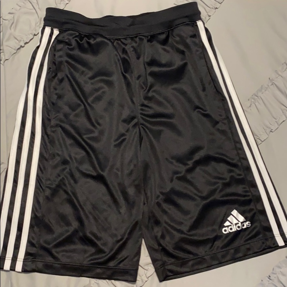 Basketball shorts